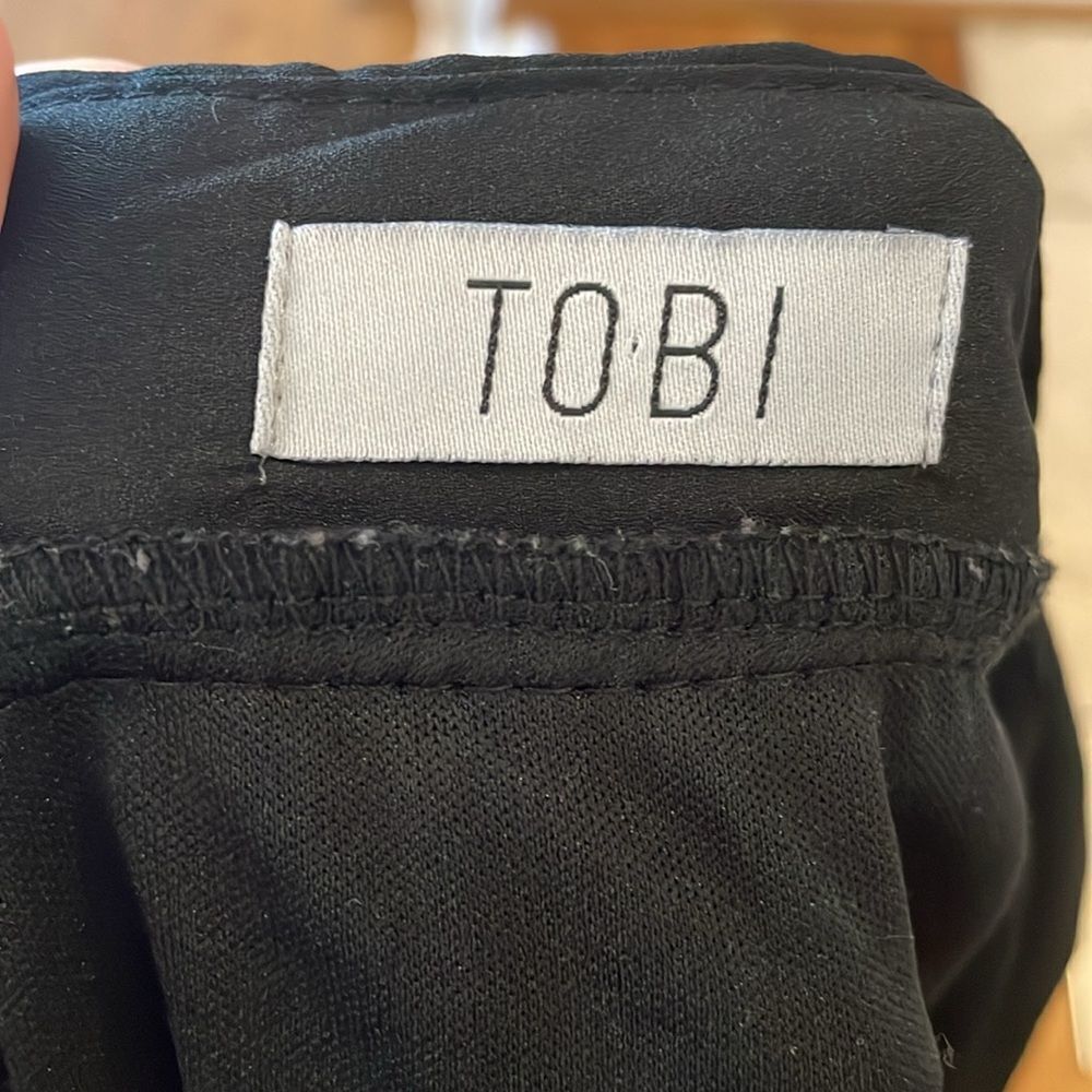 Tobi Strappy Open Back Maxi Dress - Black size small - Picture 8 of 9